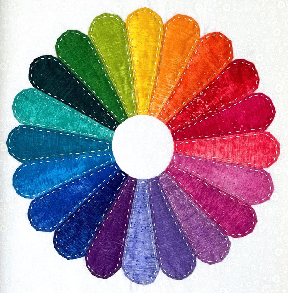 Dresden Plate Rainbow Panel Pattern & Papers - Curved English paper-piecing (EPP)