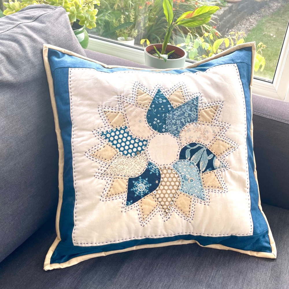 Wreath Cushion Kit in Blues & Cream - Curved English Paper-Piecing (EPP) Kit
