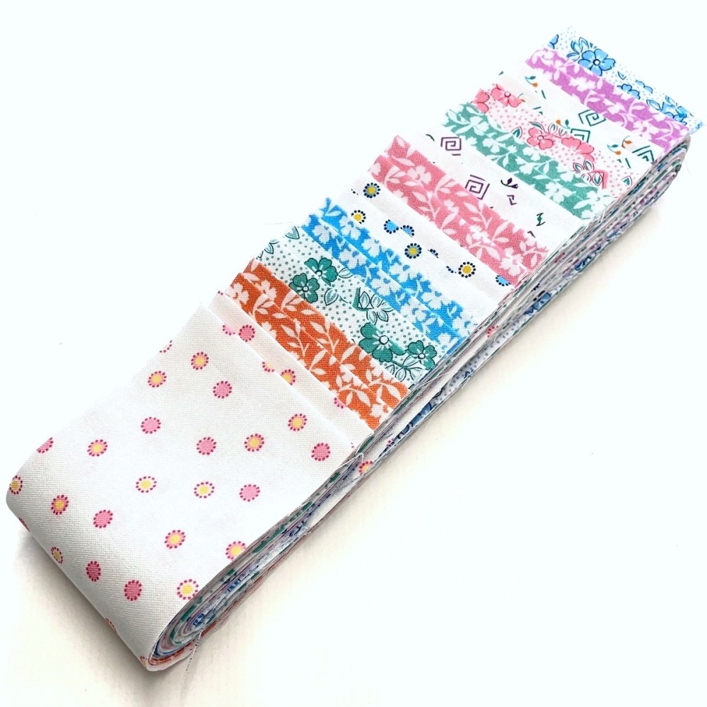 Quilter's Pre-cut 24pc Fabric Strip Set in At The Cottage