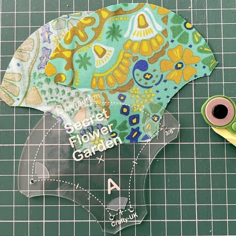 Set of Acrylic Templates for the Secret Flower Garden Quilt (12pcs)
