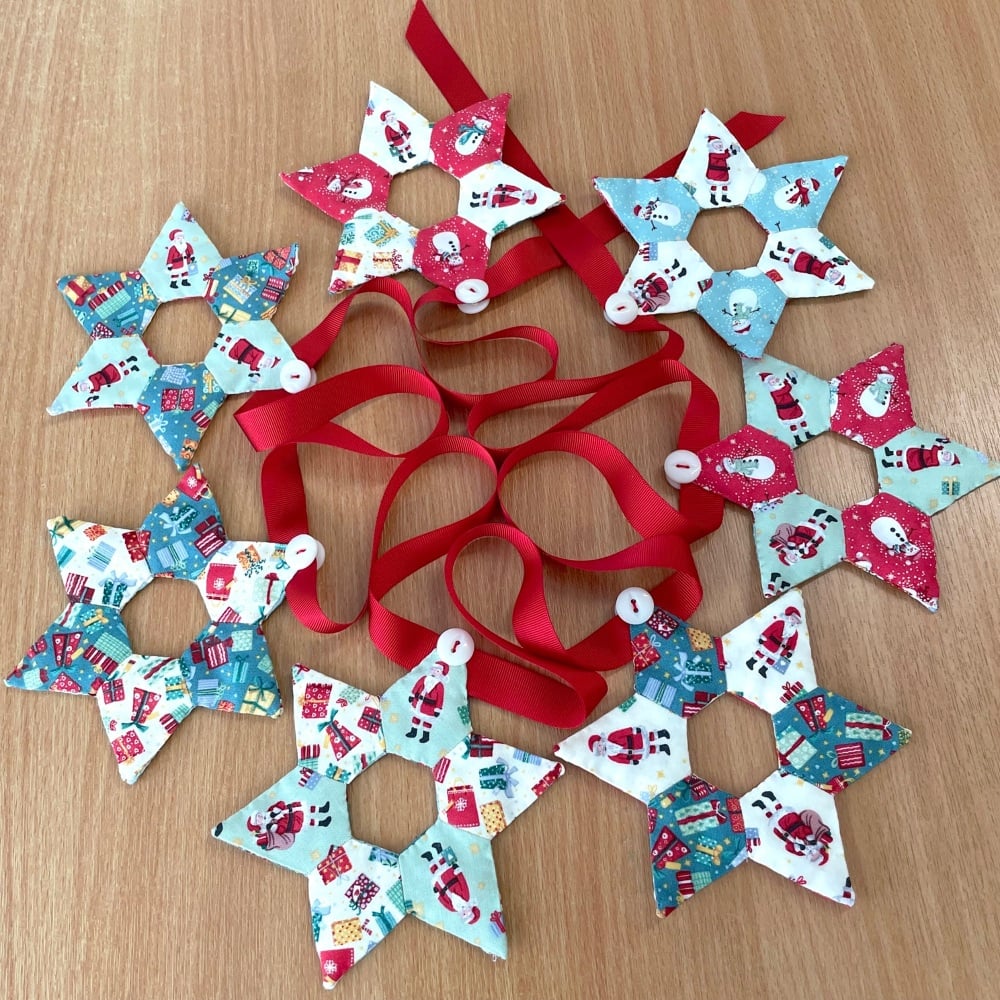 EPP Star Bunting Kit in Country Christmas