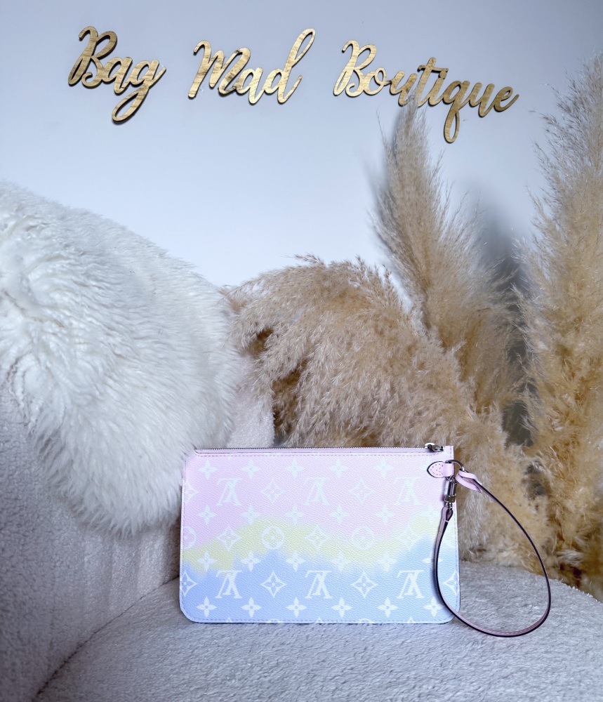 Louis Vuitton Limited Edition Pink Escale Neverfull Pochette