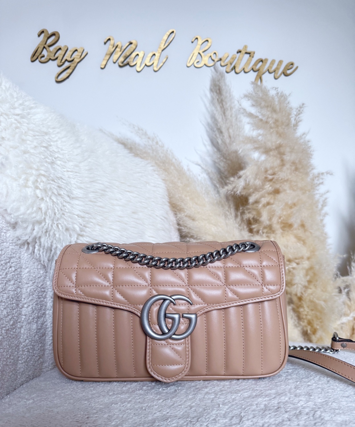 Marmont flap store