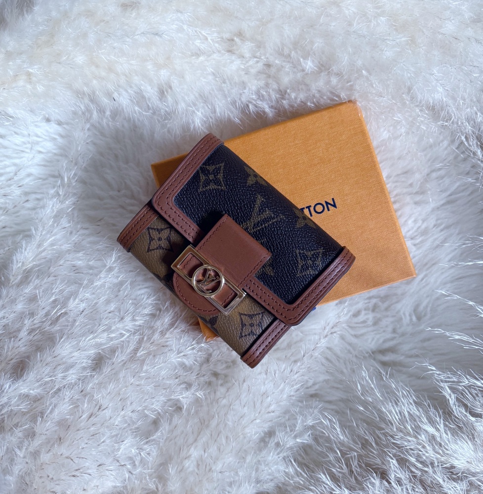 Louis Vuitton Reverse Dauphine Compact Wallet