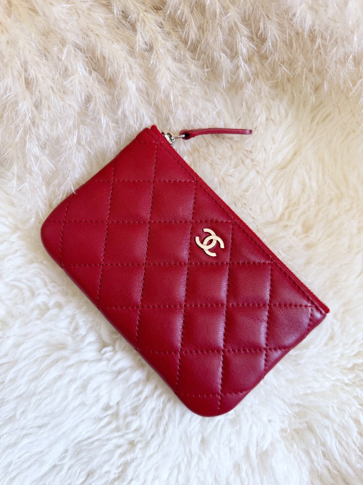 Chanel SHW Red Lambskin Mini O case