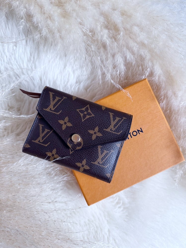 Louis Vuitton Monogram Victorine Wallet