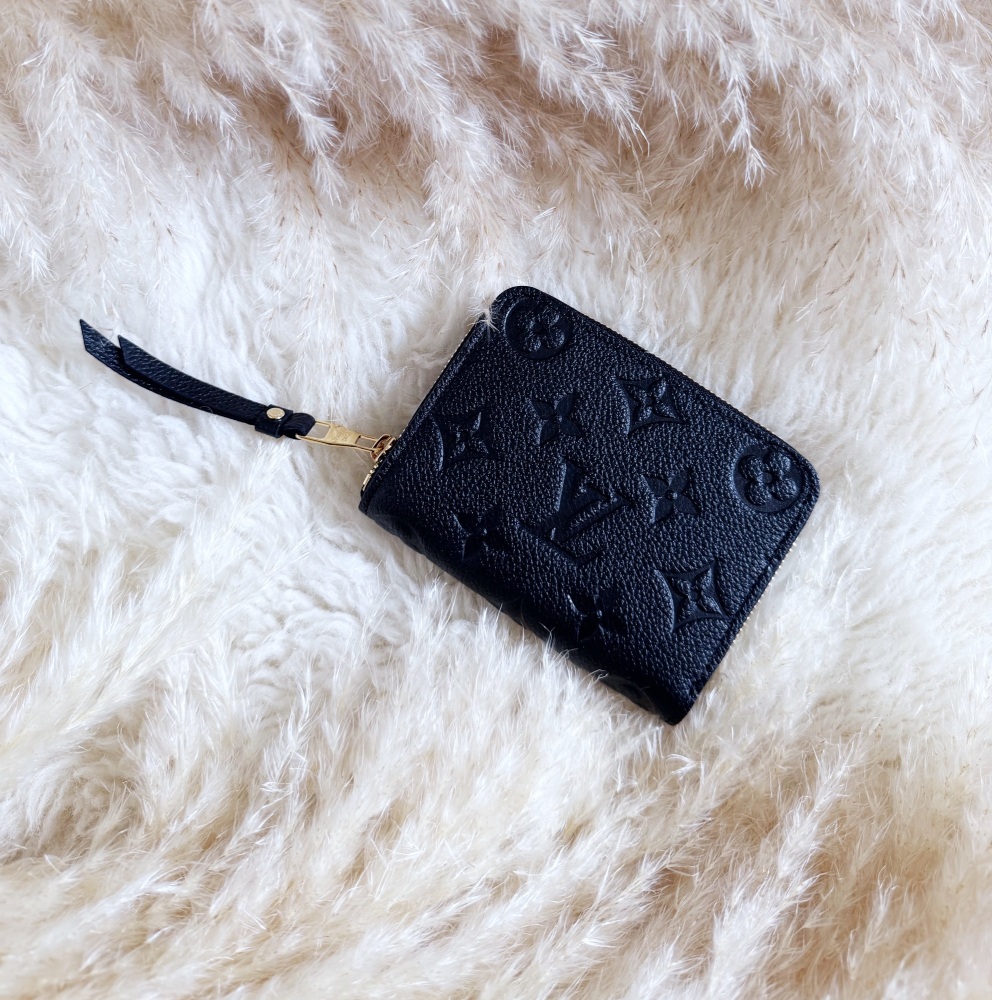 Louis Vuitton Noir Empreinte Zippy