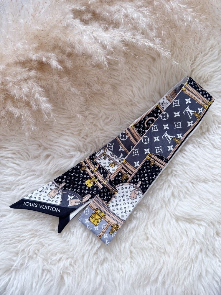 Louis Vuitton Black and White Trunk Bandeau