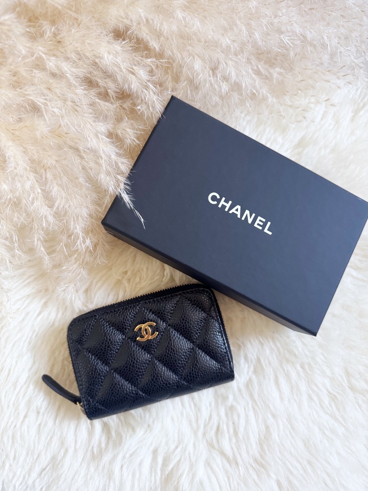 Chanel GHW Black Caviar Zippy Wallet
