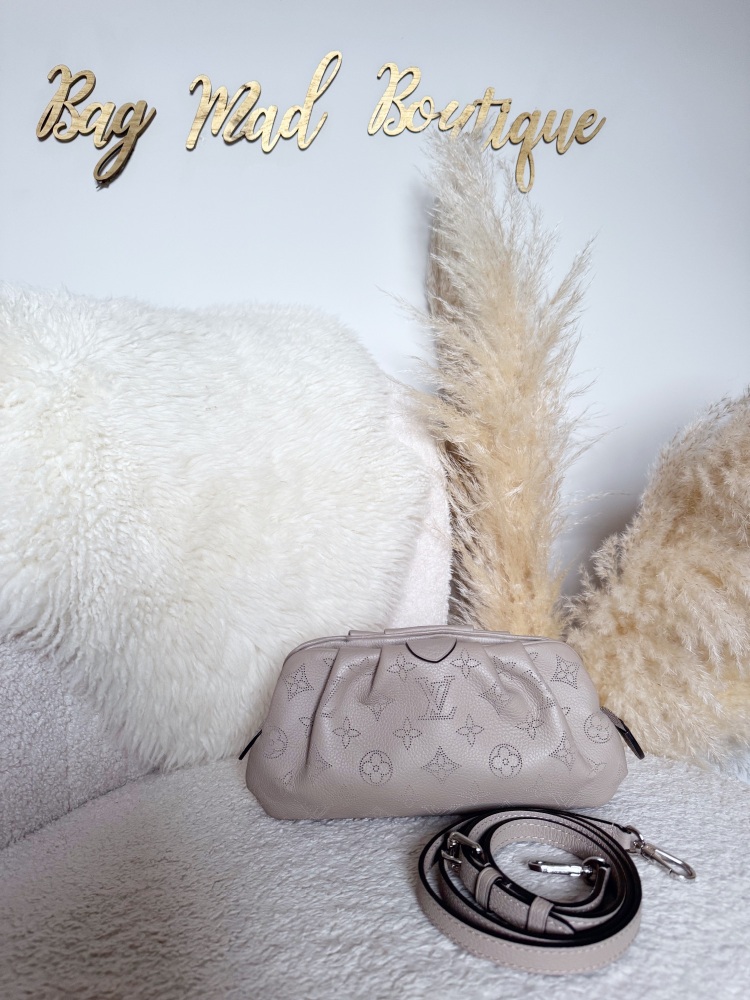 Louis Vuitton Galet Scala Mahina Mini Pochette