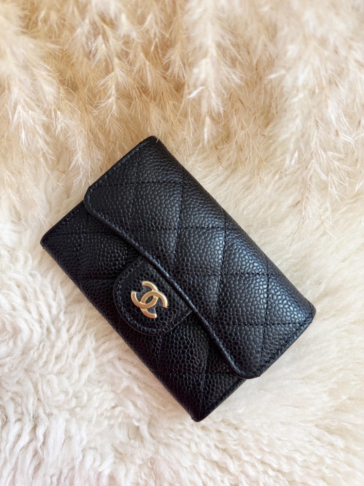 Chanel GHW Black Caviar Flap Card Holder