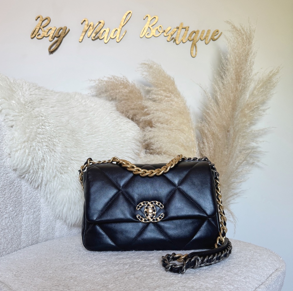Chanel Mixed Hardware Black Lambskin Small 19