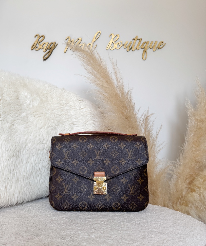 Louis Vuitton Monogram Pochette Metis