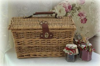   Vintage Homewares