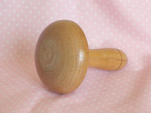 Vintage Turned Wood Darning Mushroom c1940's