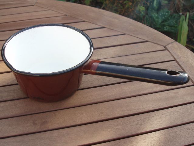 Vintage Enamelware Half Pint Milk Pan