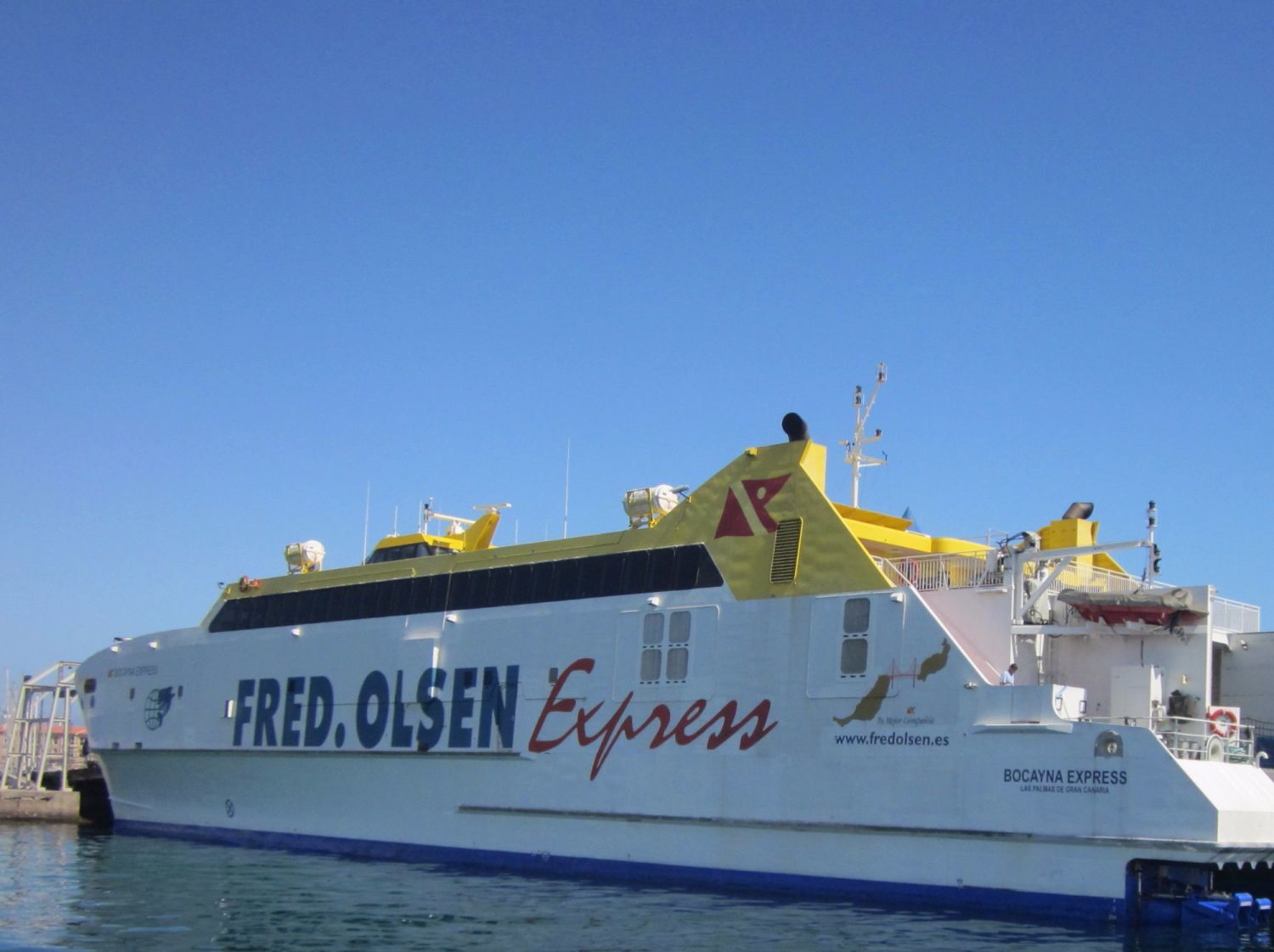 How to get to La Palma, Canary Islands information on flights to La