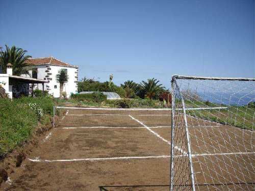 Casa Posito tennis court