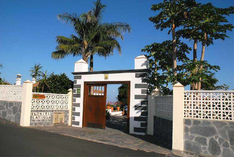 Casa El Sitio la rosa entrance