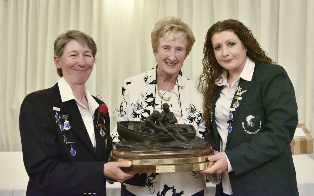 Ann Geary RIP,presenting the Brown Bowl to Linda Straghan with Internationa