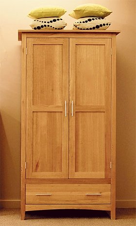The Hereford Oak 2 Door 1 Drawer Wardrobe