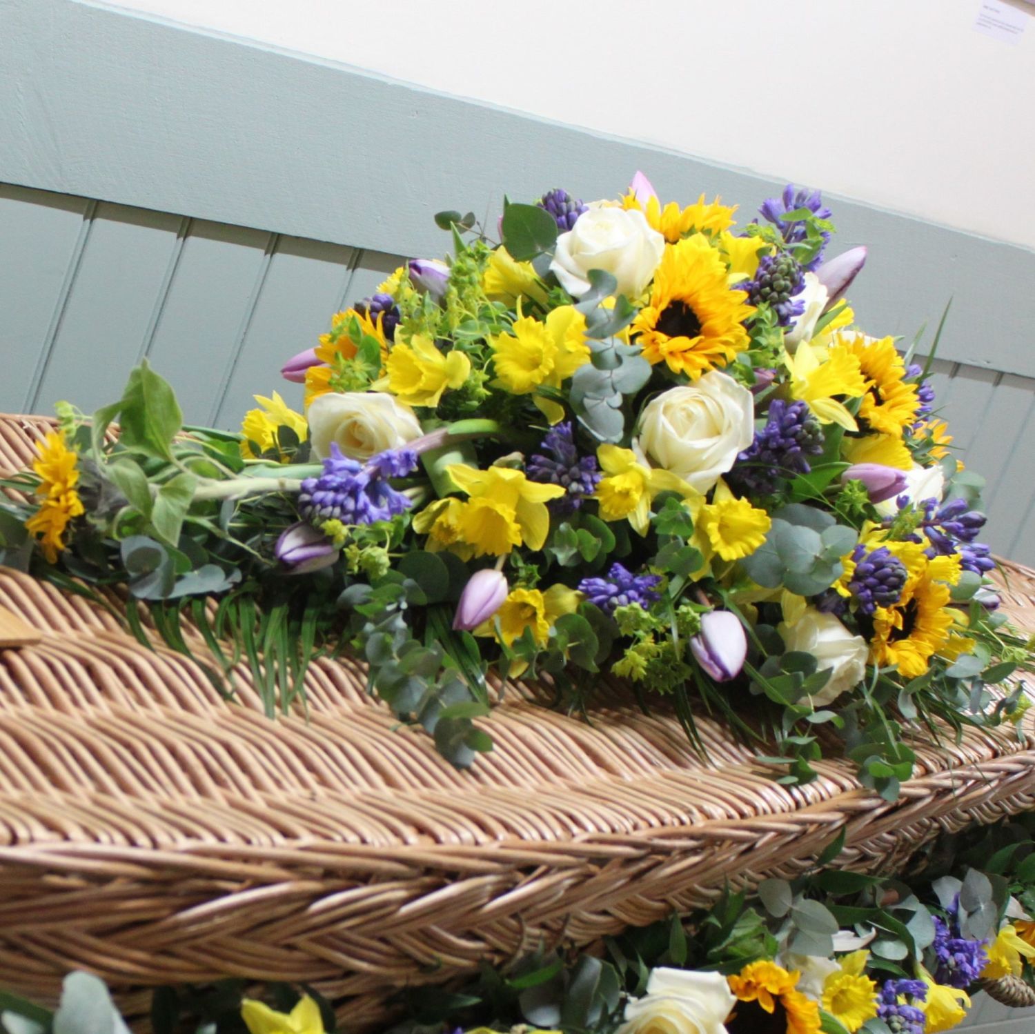 send-funeral-flowers-and-tributes-in-sussex