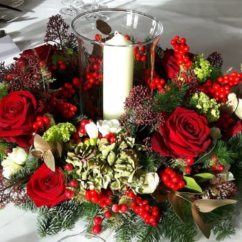 1h. Classic Christmas Hurricane Arrangement
