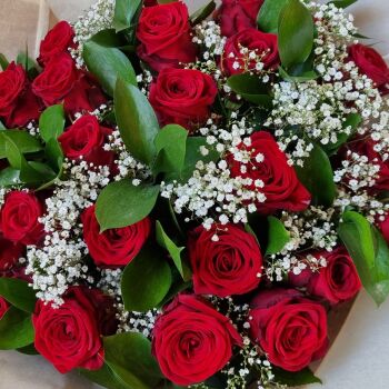 Red Naomi & Gypsophila. Price from