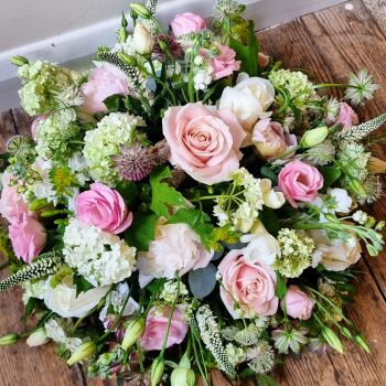 Pink, White & Lime Posy