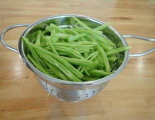 Prepared runner beans