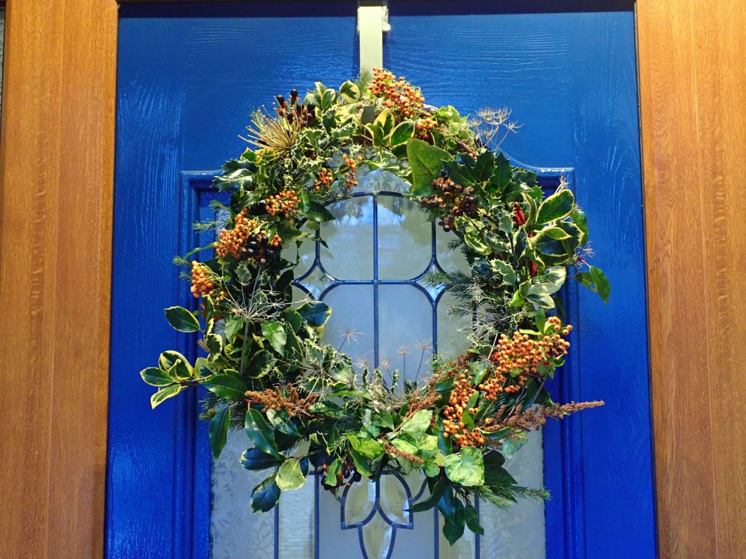 Make Your Own Eco friendly Christmas Wreath A step by step guide