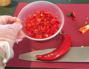 Gardeners lazy chillies