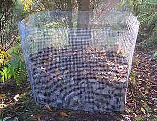 a simple home made leaf mould bin