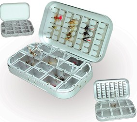 Aluminium fly box 16 compartments.