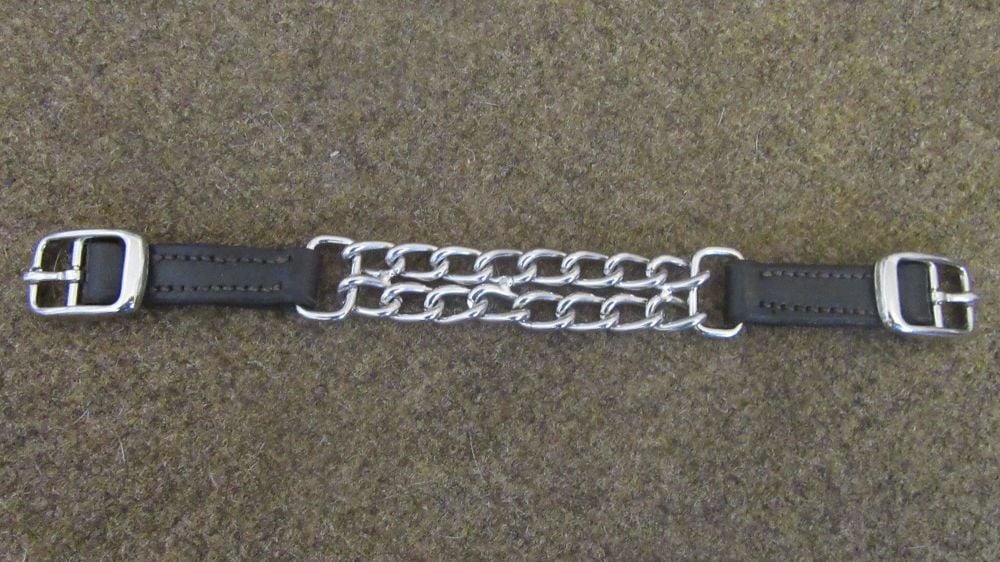 Double Chain Attachment for back of Grackle and compatible bridles
