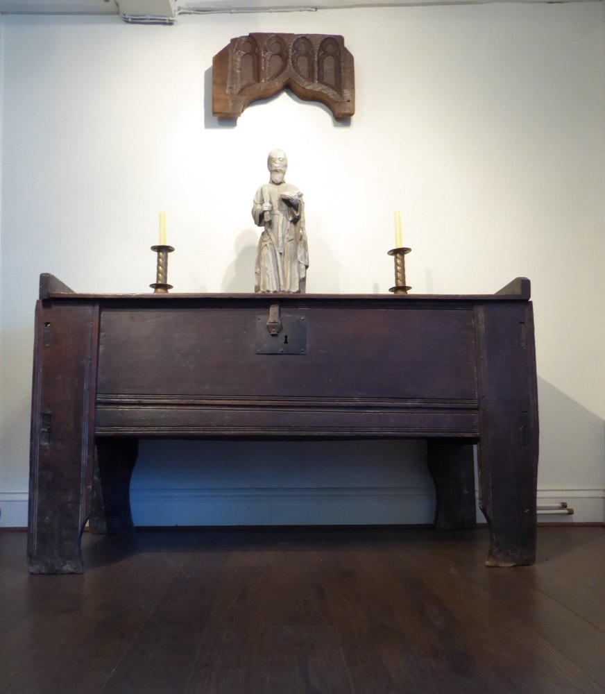 A Rare 16th Century Welsh Tudor Oak Clamp Fronted Ark From The Abbey House Malmesbury