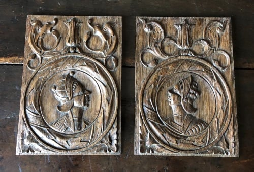 A Fine Pair Of English 16th Century Carved Oak Romayne Profile Panels 