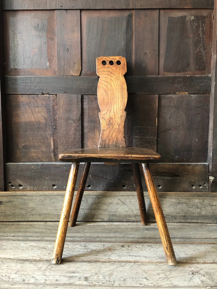 A Wonderful 18th Century Welsh Ash Spinning Chair Of Primitive Form