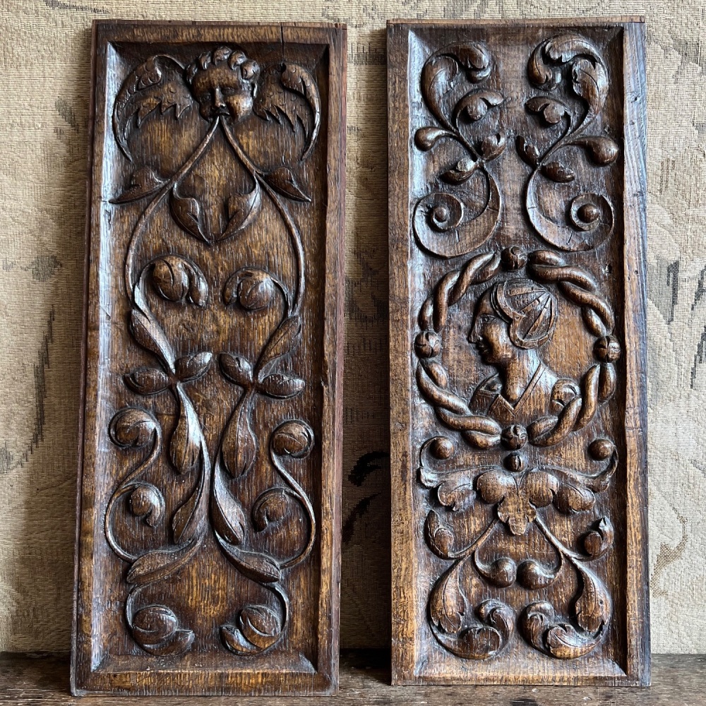 A Decorative Pair of Decorative Late 16th Century Carved Oak Profile panels.SOLDðŸ”´
