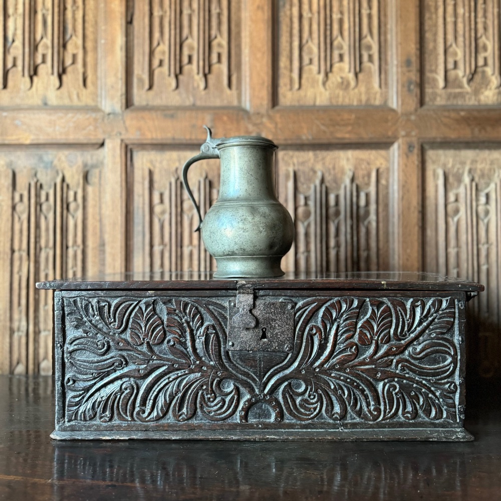 A Rare 17th Century Carved and Dated Oak Bible Box From The Workshop Of Thomas Dennis.SOLD ðŸ”´