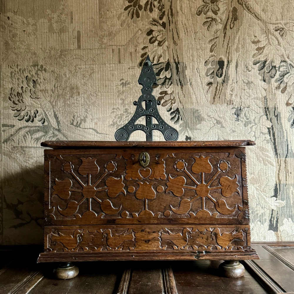 A Rare George III Welsh Oak Coffor Bach.Gower Peninsular.