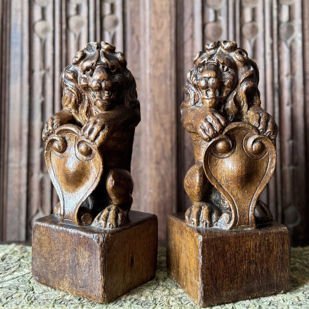 A Pair of Early 17th Century Carved Oak Lion Newel Posts.SOLD &eth;&acute;