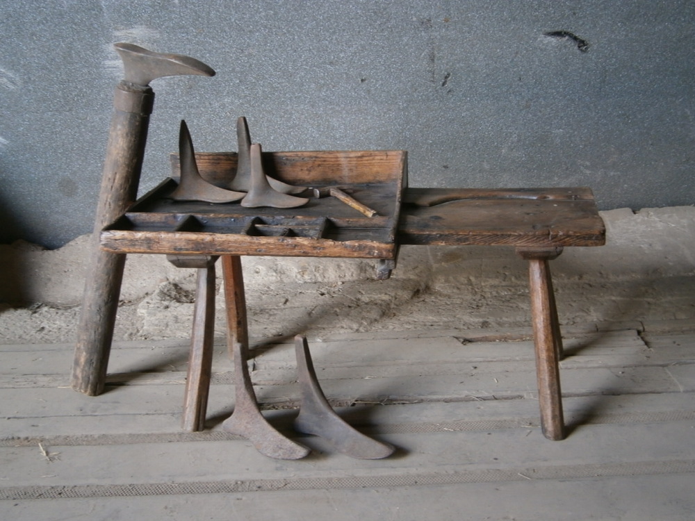 A 19TH Century Folk Cobblers Bench.