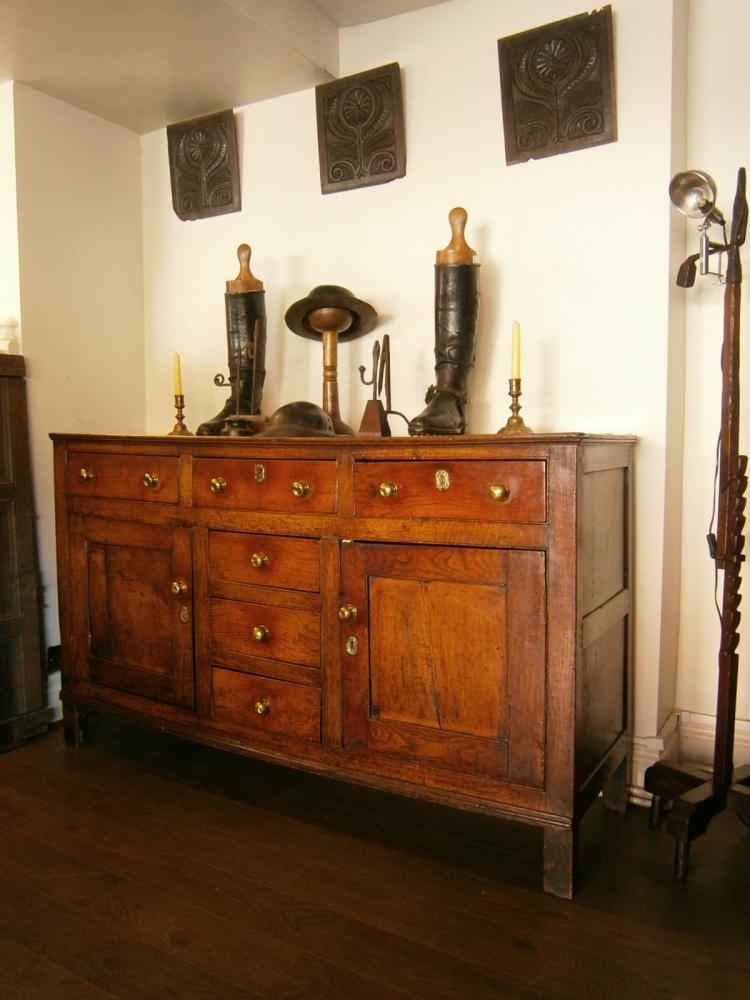 A 17th Century Oak Dresser Base 5ft 3