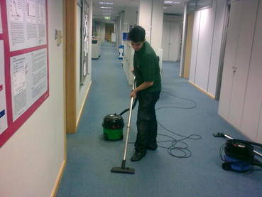 Oxford cleaning services vacuuming, Oxford cleaners in Oxford