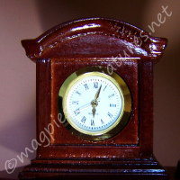 Working Wooden Mantle Clock - Mahogany