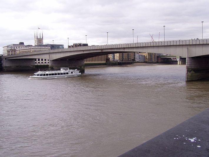 London bridge big image