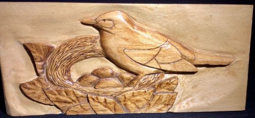 RA2 Dickens, Ron Blackbird on nest (relief carving on lime)