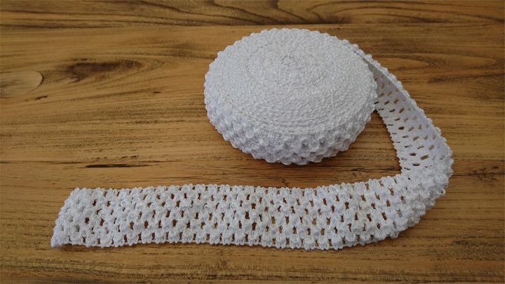 <!-- 019 -->White Crochet Tutu Top Elastic