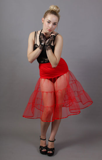 D9 Red Tiered Net Underskirt Edged With Satin